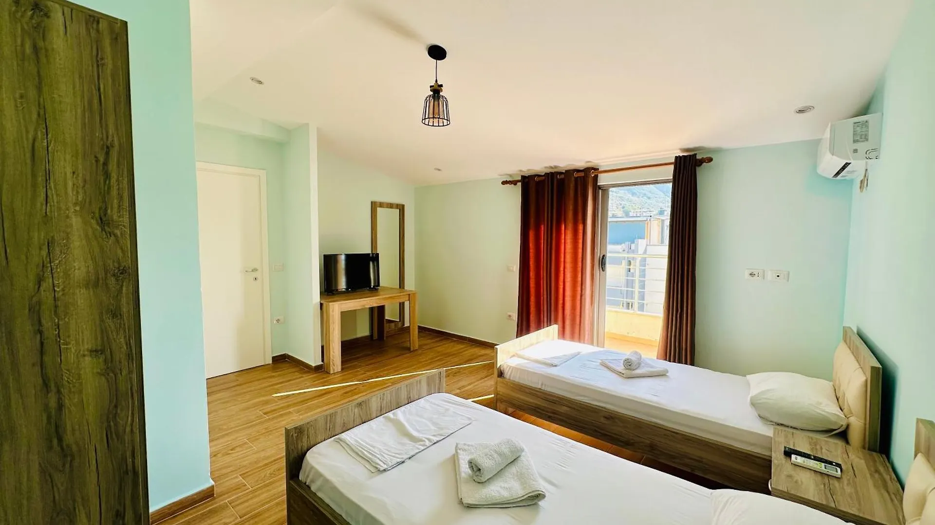 Vlorë Jico Travel - Astera Apartments אלבניה